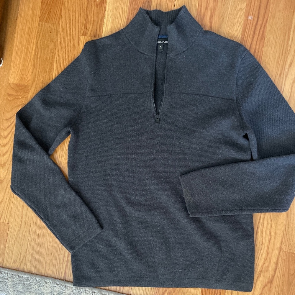 Banana Republic Men’s Quarter zip